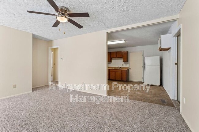 Foto del edificio - 230 Pat Ln