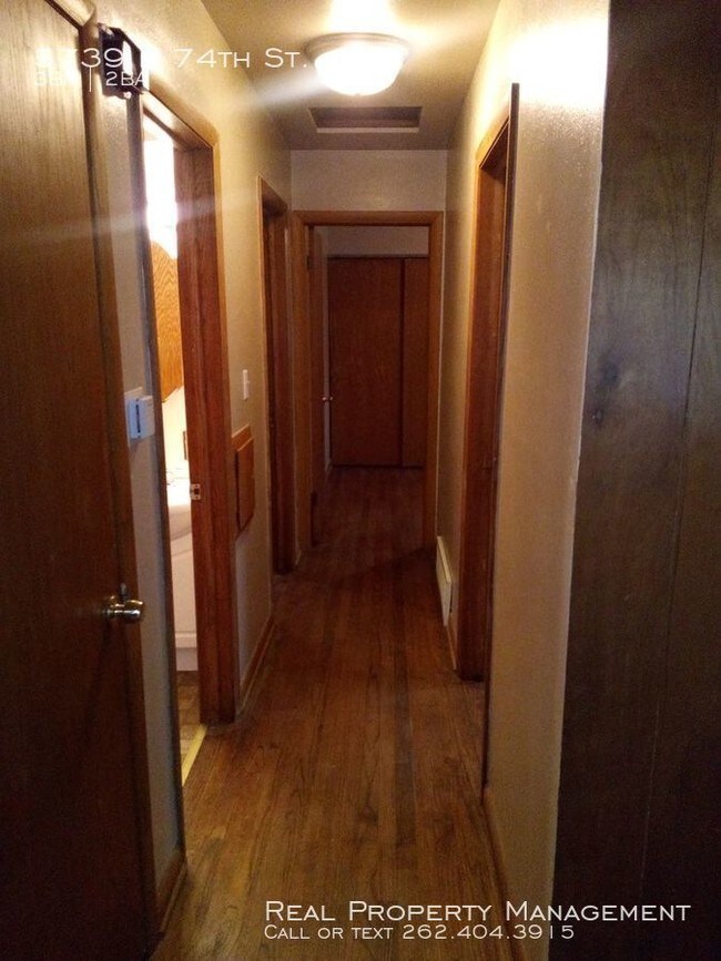 Building Photo - 3 Bedroom Ranch