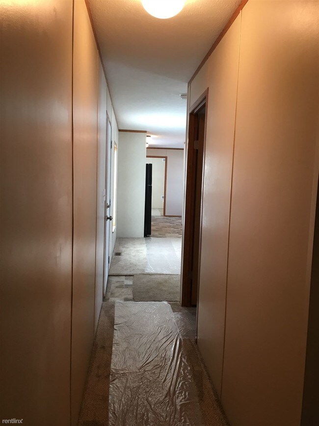 Building Photo - 3 br, 2 bath House - Heartland Village