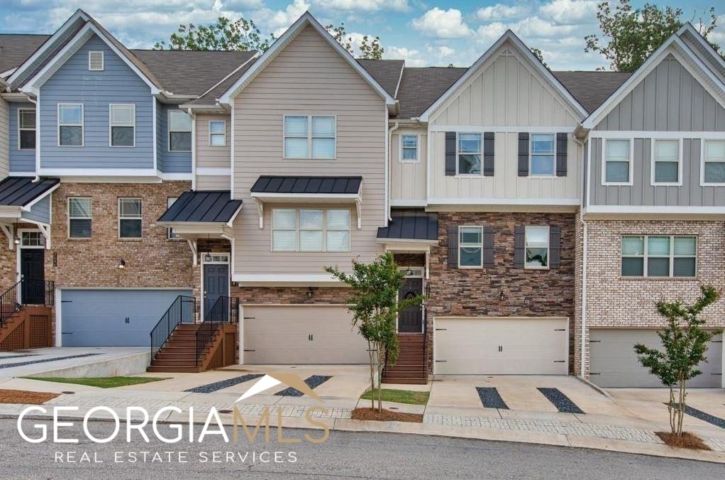 3456 Abbey Wy, Gainesville, GA 30507 Townhome Rentals in Gainesville