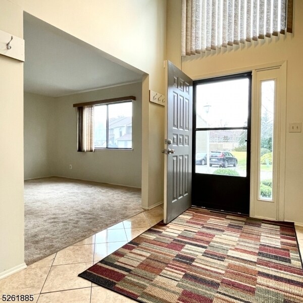Building Photo - 25 Castle Ridge Dr