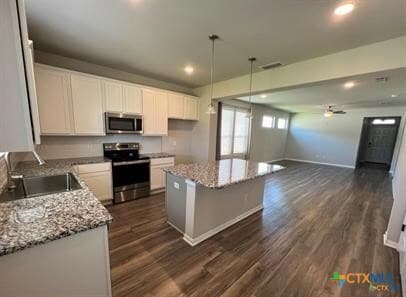 Building Photo - 978 Aurora Grv Bnd