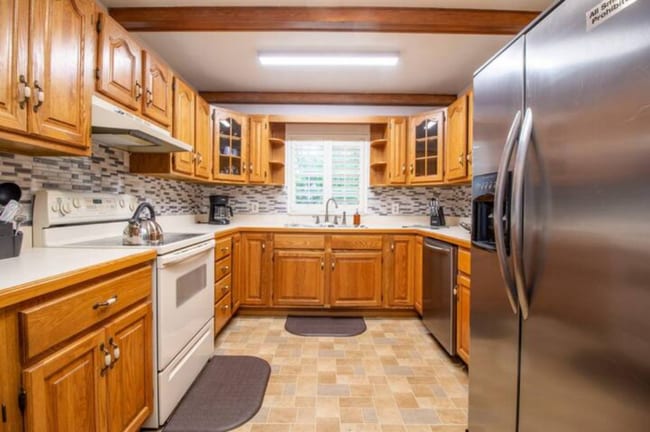 Photo - 3120 Peel Ave House