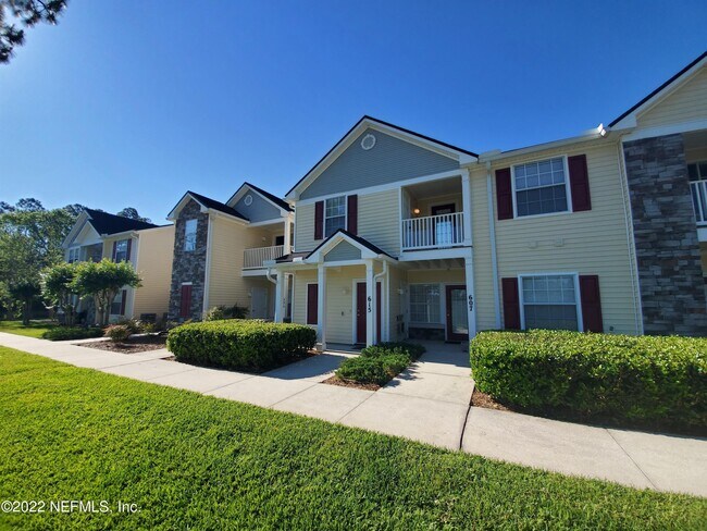 Foto del edificio - 2200 Marsh Hawk Ln