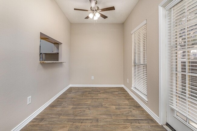 Building Photo - 3603A W Northgate Dr