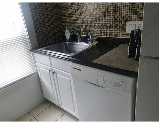 Foto del edificio - 19 Charnwood Rd