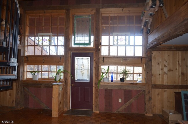 Building Photo - 75 Alexauken Creek Rd