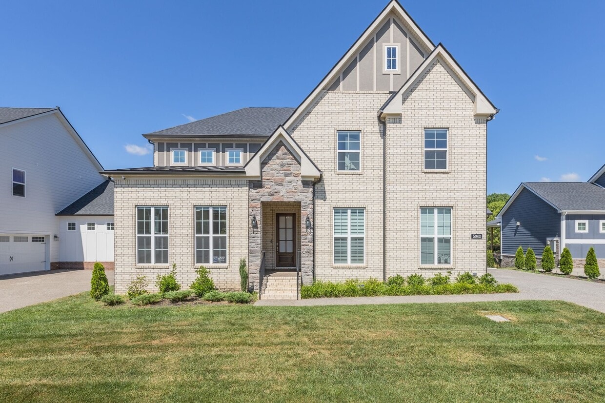Photo - 5043 High Pk Hl Dr (Arrington, TN)