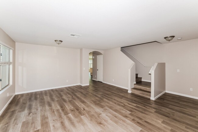 Building Photo - 8623 N 68th Dr