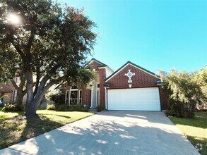 Building Photo - 9100 Brimstone Ln