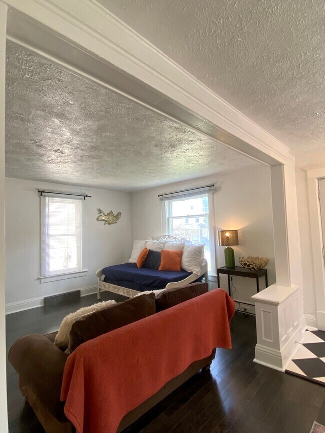 Sala de estar - 120 Lathrop St