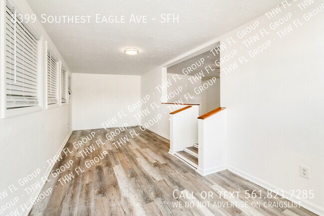 Foto del edificio - 8399 SE Eagle Ave
