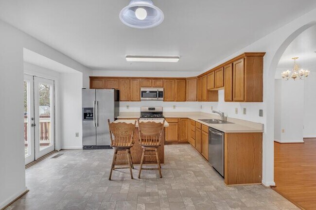 Building Photo - 15715 Ensleigh Ln
