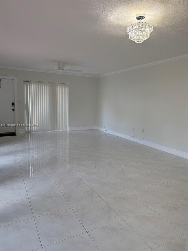 Building Photo - 14362 SW 96th Ln