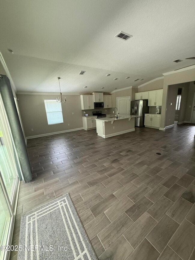 Building Photo - 114 Eagles Landing Ln