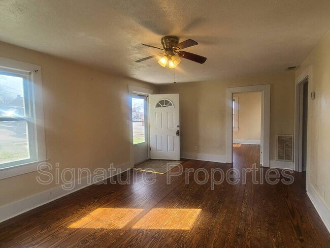 Foto del edificio - 500 Claiborne Ave