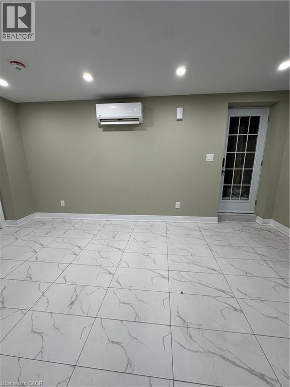 Building Photo - 2 Austin Hewitt St