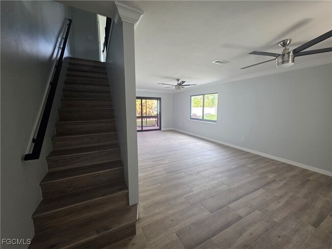 Building Photo - 1507 Cape Coral Pkwy W