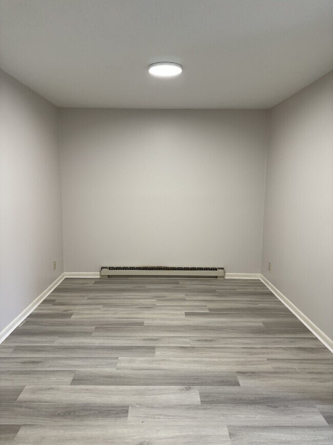 Building Photo - Apartment in Toccoa
