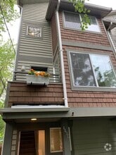 Building Photo - 443 NE Ravenna Blvd