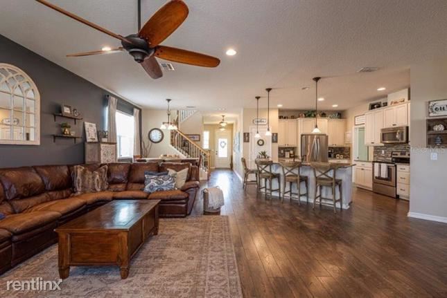 Building Photo - 4 br, 2 bath House - 555 Bottlebrush Loop