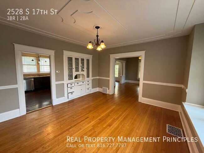 Foto del edificio - 2528 S 17th St