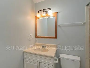 Foto del edificio - 3718 Lexington Dr
