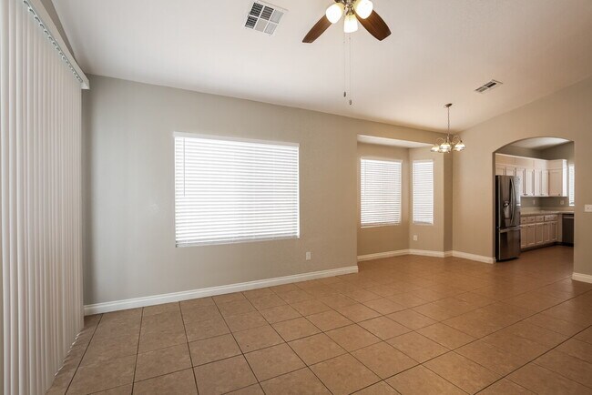 Building Photo - 1536 Knoll Heights Ct