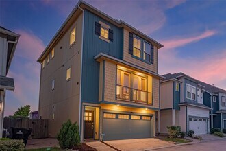 Building Photo - 11922 Briarwood Hill Way