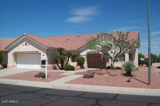 Building Photo - 14618 W Sky Hawk Dr