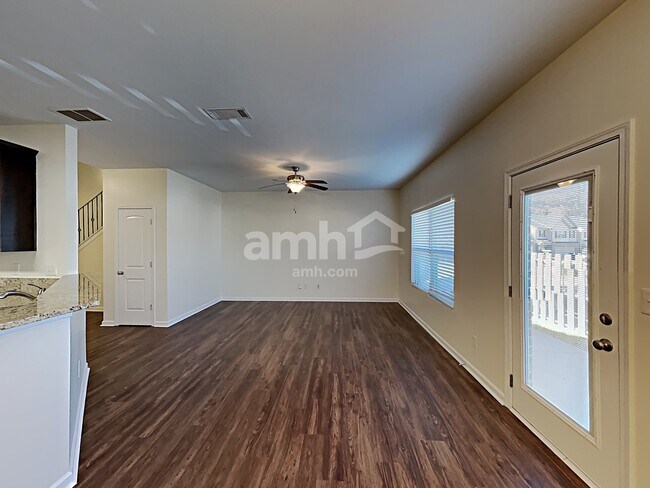Building Photo - 1240 Faye Court