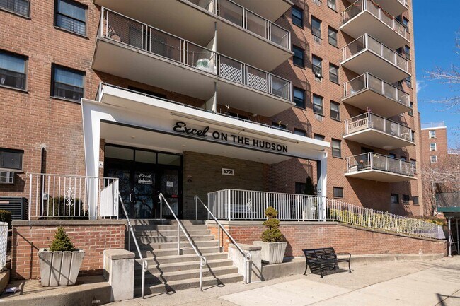 Foto del edificio - 5701 JFK Blvd E