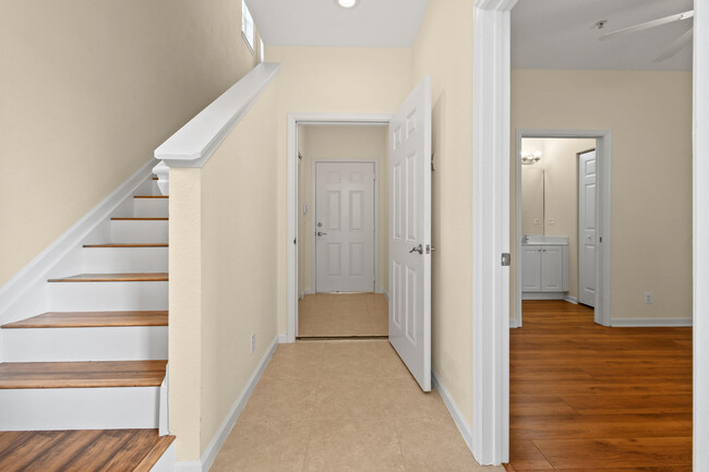 Foto del edificio - 147 Greenwich Cir