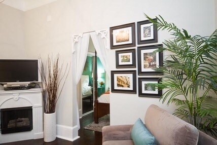 Foto del edificio - Fully Furnished Condo on Abercorn St.