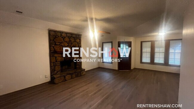 Foto del edificio - 4736 Mallard Ridge Dr