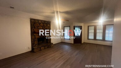 Building Photo - 4736 Mallard Ridge Dr