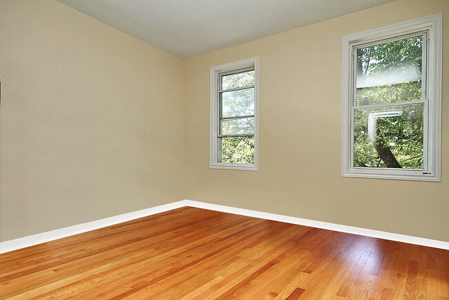 Building Photo - 214 Arlington Av