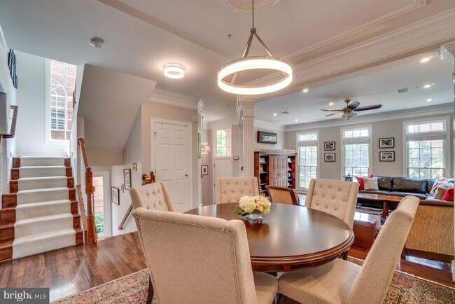 Foto del edificio - 1685 Hunting Creek Dr