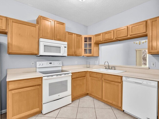 Foto del edificio - 21018 Vía Eden