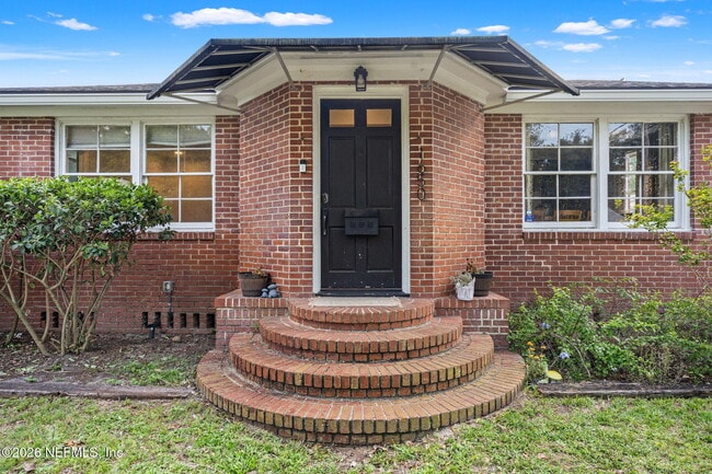 Building Photo - 1650 Parrish Pl