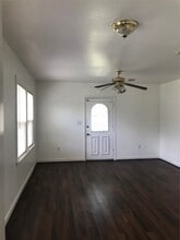 Building Photo - 7038 Quince St