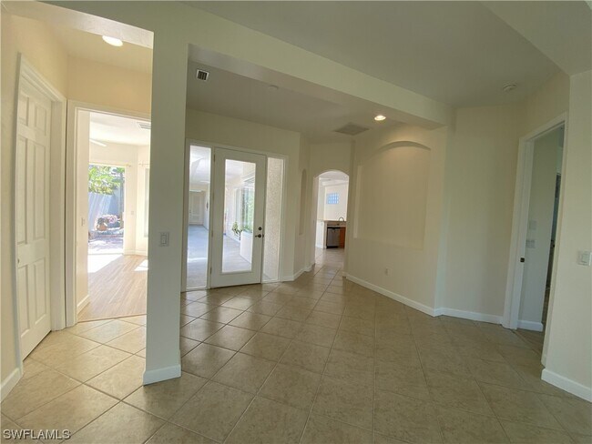 Building Photo - 3204 Sundance Cir