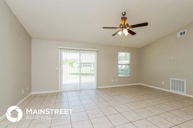 Foto del edificio - 1095 Heath Ave NW