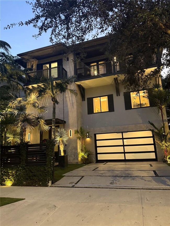 Foto del edificio - 3554 W Glencoe St