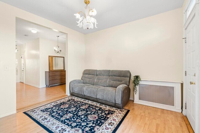 Foto del edificio - 282 Magnolia Ave