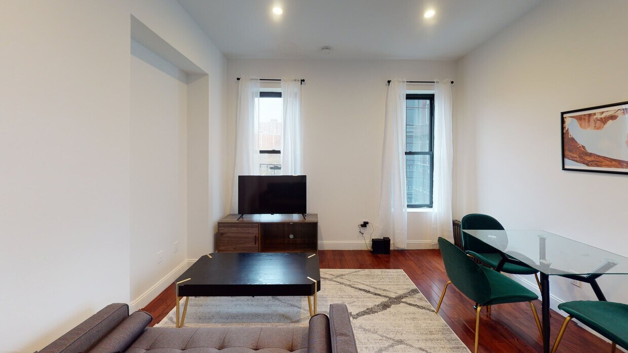 Photo - Private bedroom in 4 bed/1 bath Home