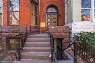 Building Photo - 1734 Q St NW