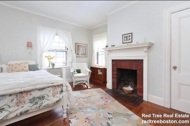 Building Photo - 67 Francis St