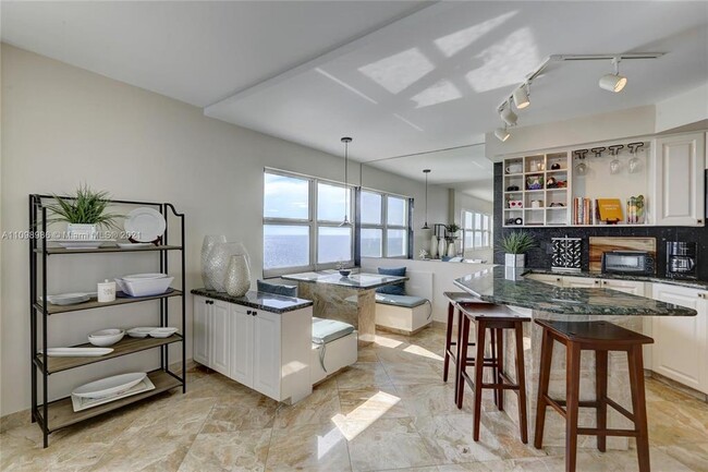 Foto del edificio - 3410 Galt Ocean Dr