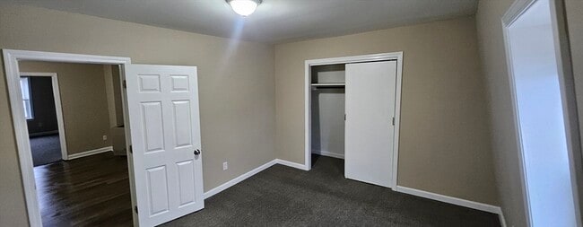 Foto del edificio - 144 Columbia St